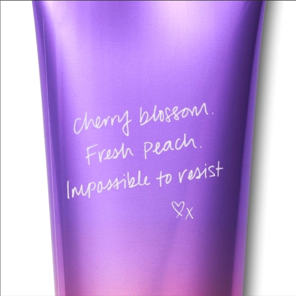 🔥3/$15💥 Victoria Secret Love Spell Lotion - Picture 2 of 2